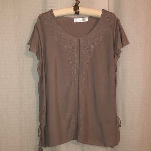 [Time and Tru] Light Embroidered Short Flutter Sleeve Tasseled Sides Blouse